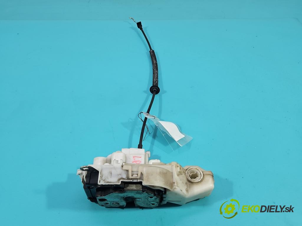 Alfa romeo 159 1.9 jtd 150 HP manual 110 kW 1910 cm3 5- zámok predné ľavý