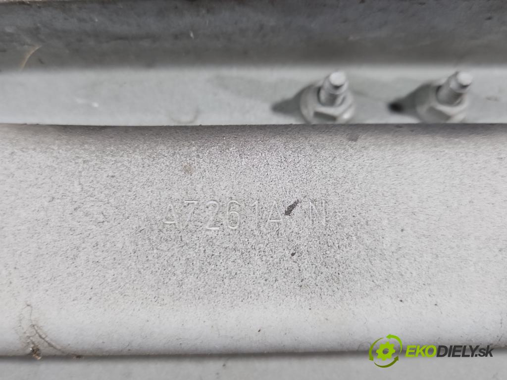 Renault Master II 1998-2010 2.8 TD 114 hp manual 84 kW 2799 cm3 5- stěna přední  (Výztuhy přední)