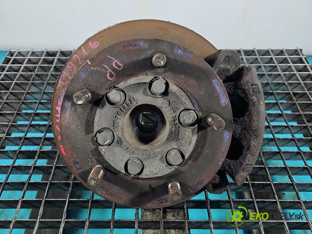 Renault Master II 1998-2010 2.8 TD 114 hp manual 84 kW 2799 cm3 5- náboj pravé  (Náboje)