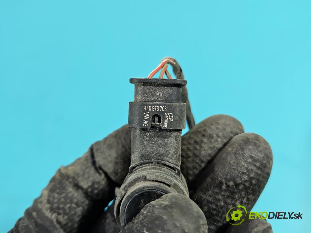 Seat Arona 2017- 1.0 TSI 110 HP manual 81 kW 999 cm3 5- snímač parkovaní: 5Q0919275B