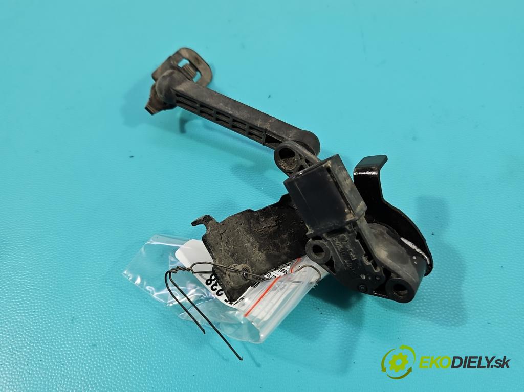 Seat Arona 2017- 1.0 TSI 110 HP manual 81 kW 999 cm3 5- snímač nastavenia xenon 4M0907503 (Snímač)