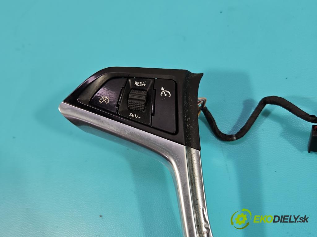 Opel Insignia A 2008-2017 2.0 cdti 131 HP manual 96 kW 1956 cm3 5- prepínač multifunkční: řízení: 13352971 (Prepínacie páčky pod volantom)