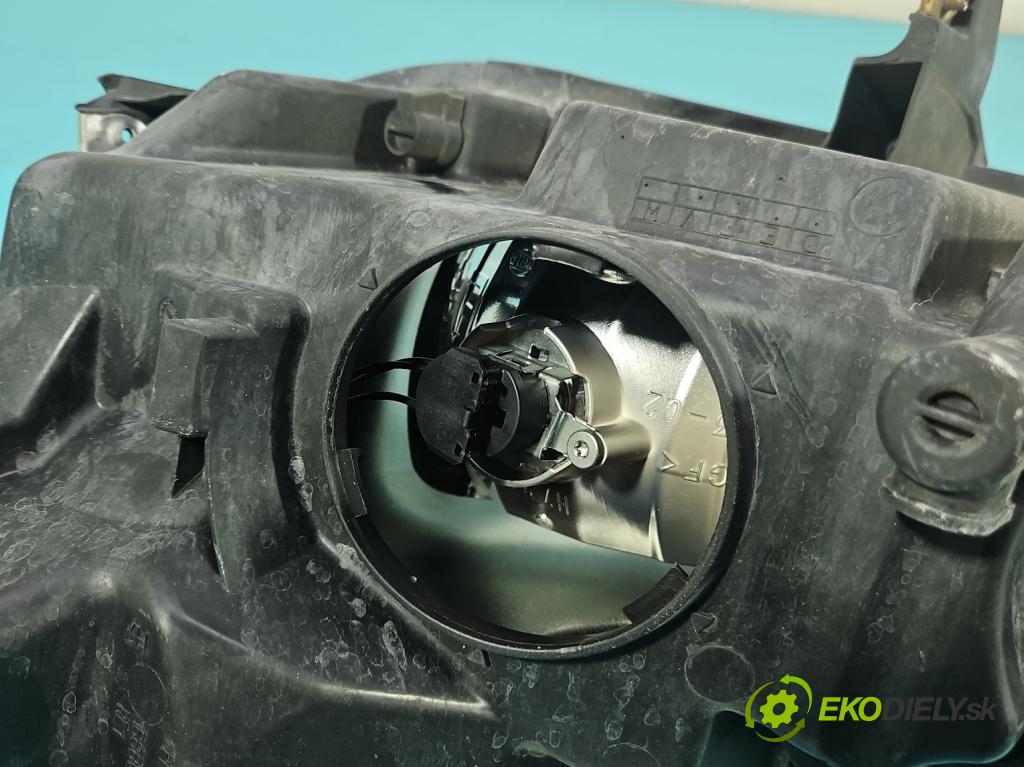 Opel Insignia A 2008-2017 2.0 cdti 131 HP manual 96 kW 1956 cm3 5- Reflektor: pravý 13226783 (Svetlo predné pravé)