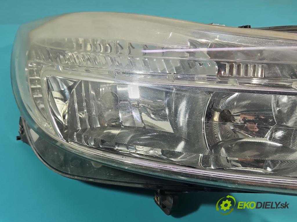 Opel Insignia A 2008-2017 2.0 cdti 131 HP manual 96 kW 1956 cm3 5- Reflektor: pravý 13226783 (Svetlo predné pravé)