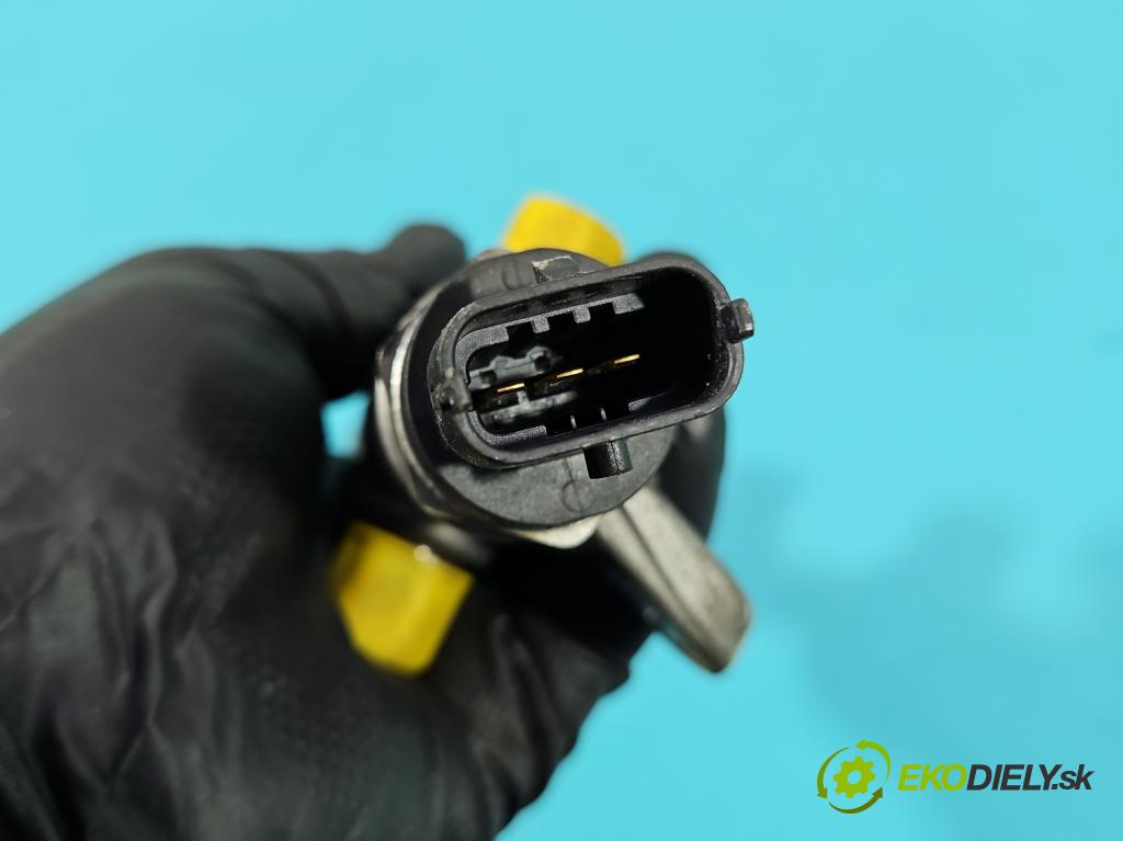 Opel Insignia A 2008-2017 2.0 cdti 131 HP manual 96 kW 1956 cm3 5- lišta vstrekovacia 0445214221 (Vstrekovacia lišta)