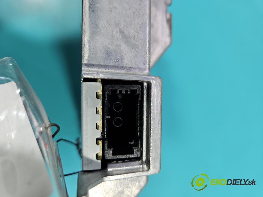 Skoda Superb III 2015-2024 2.0 TDI 190 HP automatic 140 kW 1968 cm3 5- Zesilovač: 81A035223 (Zosilňovač)