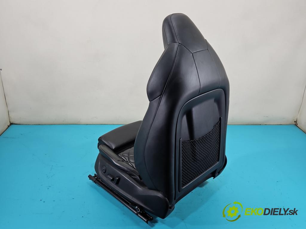 Audi A7 4G 2010-2018 4.0 V8 TFSI 420hp automatic 309 kW 3993 cm3 5- sedačke: komplet