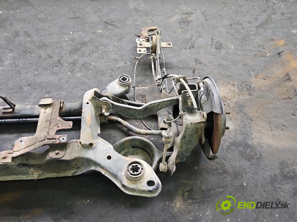 Ford Mondeo Mk4 2007-2014 1.6 16V 125 hp manual 92 kW 1596 cm3 5- zadní výztuha  (Zadní výztuha)