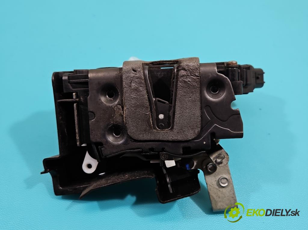 Ford Mondeo Mk4 2007-2014 1.6 16V 125 hp manual 92 kW 1596 cm3 5- zámek přední levý 6M2A-R21813-EB