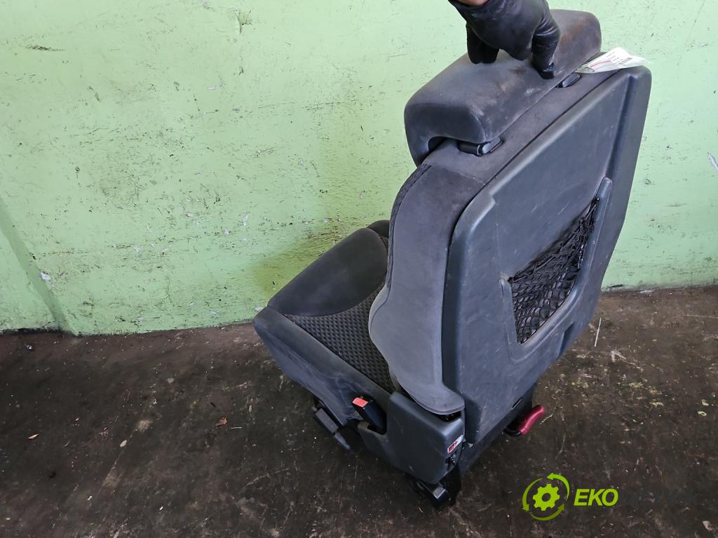 Fiat Scudo II 2006-2016 2.0 jtd 136 HP manual 100 kW 1997 cm3 5- Sedačka zadné pravý III