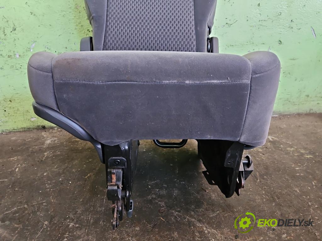 Fiat Scudo II 2006-2016 2.0 jtd 136 HP manual 100 kW 1997 cm3 5- Sedačka zadné pravý III
