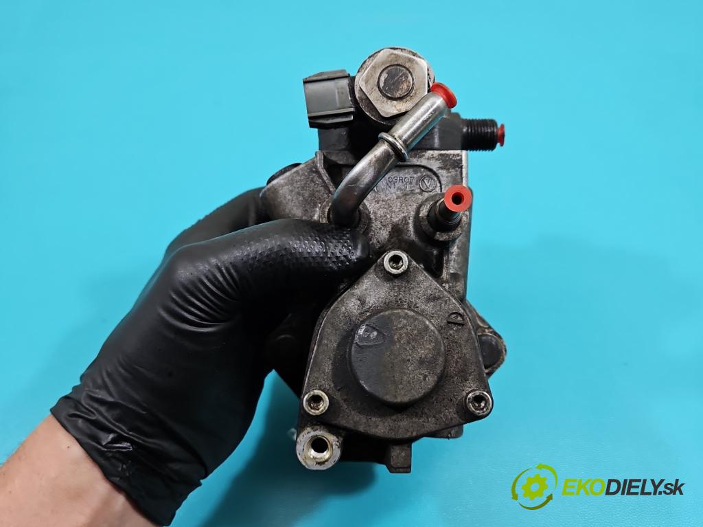 Volvo V60 I 2010-2018 2.0 D4 181KM manual 133 kW 1969 cm3 5- čerpadlo vstrekovacia 31405129 (Vstrekovacie čerpadlo)