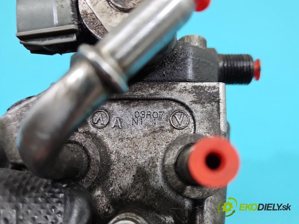 Volvo V60 I 2010-2018 2.0 D4 181KM manual 133 kW 1969 cm3 5- čerpadlo vstrekovacia 31405129 (Vstrekovacie čerpadlo)