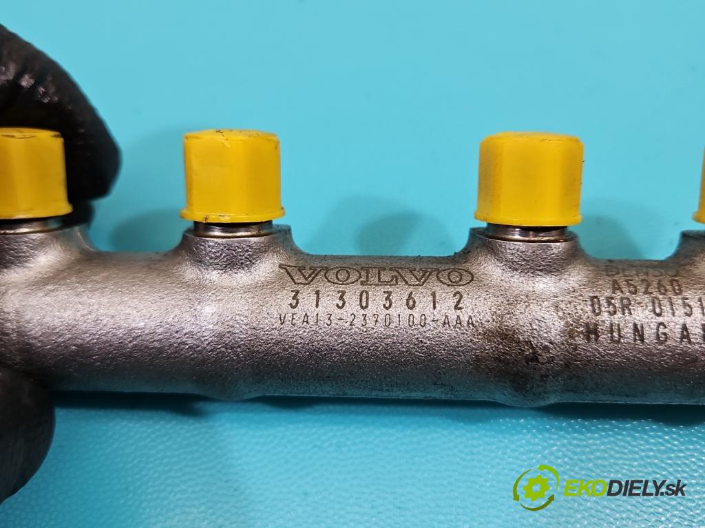 Volvo V60 I 2010-2018 2.0 D4 181KM manual 133 kW 1969 cm3 5- lišta vstrekovacia 31303612 (Vstrekovacia lišta)