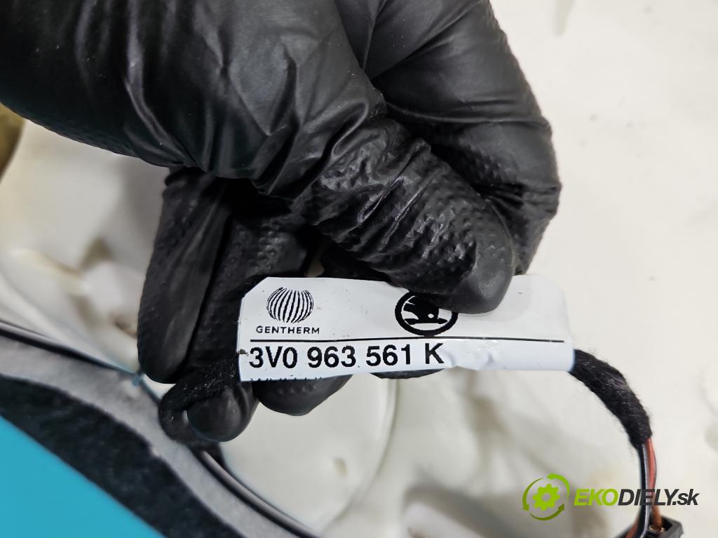 Skoda Superb III 2015-2024 2.0 TDI 190 HP automatic 140 kW 1968 cm3 5- Pohovka: zadné 3V0963561K (Sedadlo)