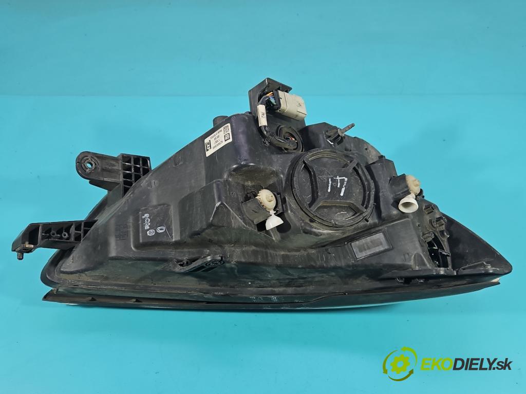 Opel Mokka A 2012-2019 1.6 cdti 136hp automatic 100 kW 1598 cm3 5- světlo levý 42566566 (Klika dveří ostatní)