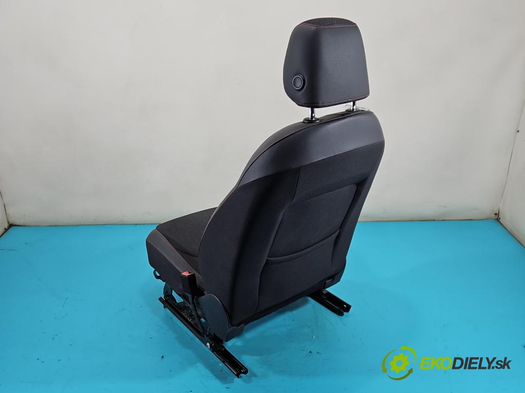 Seat Leon III 2012-2020 1.8 TSI 179KM automatic 132 kW 1798 cm3 5- Sedačka pravý  (Sedadlo)
