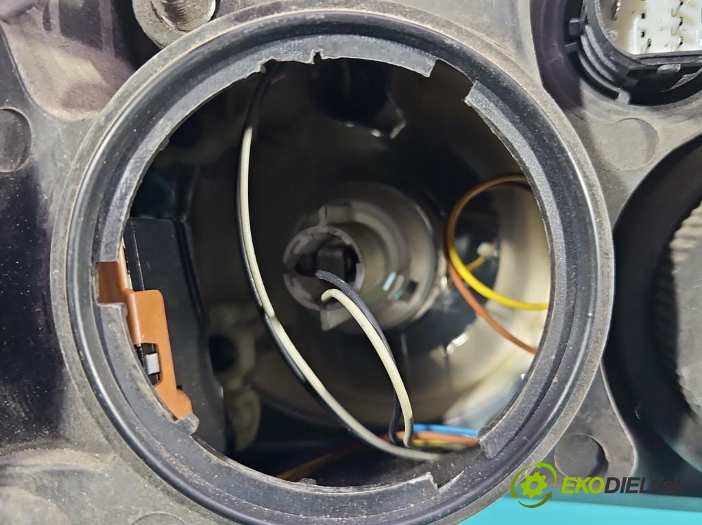 Alfa romeo 159 1.9 jtd 150 hp manual 110 kW 1910 cm3 5- světlo levý 60682089 (Klika dveří ostatní)