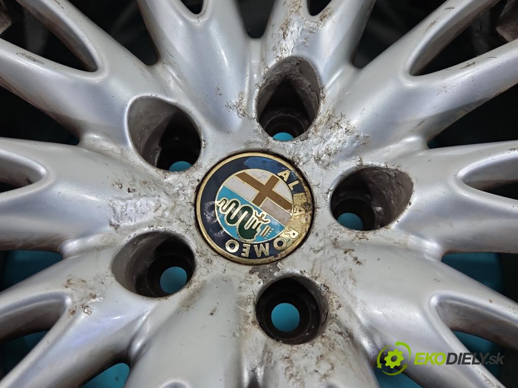 Alfa romeo 159 1.9 jtd 150 hp manual 110 kW 1910 cm3 5- Felga hliník: 17" komplet