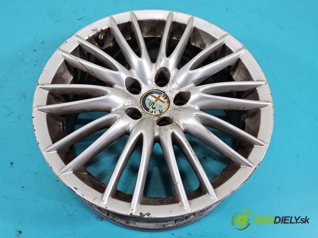Alfa romeo 159 1.9 jtd 150 hp manual 110 kW 1910 cm3 5- Felga hliník: 17" komplet