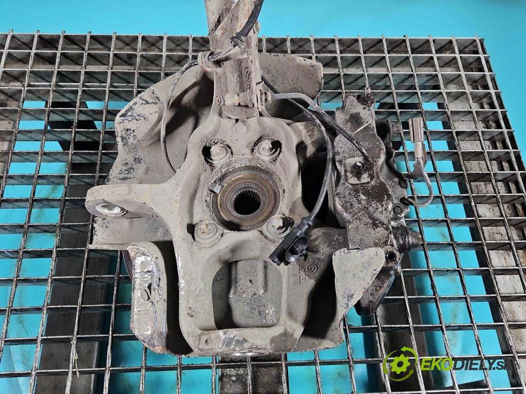 Alfa romeo 159 1.9 jtd 150 hp manual 110 kW 1910 cm3 5- náboj levé  (Náboje)