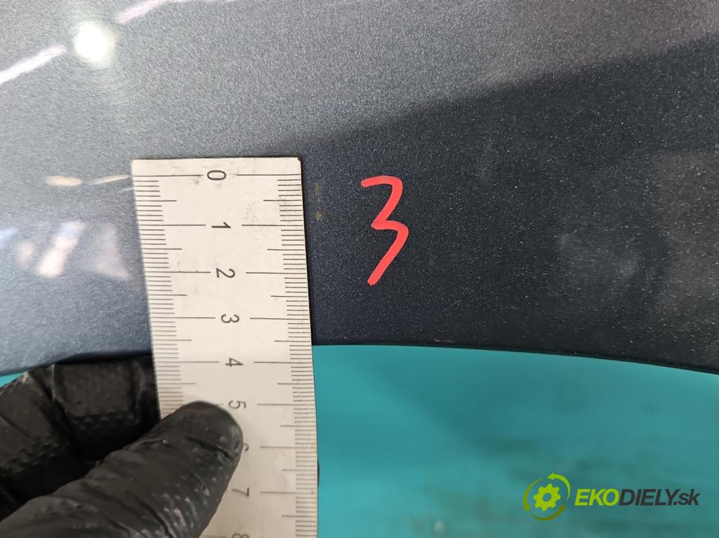 Peugeot 407 2.2 16V 158 HP manual 116 kW 2230 cm3 4- blatník predné ľavý  (Blatník predný ľavý)