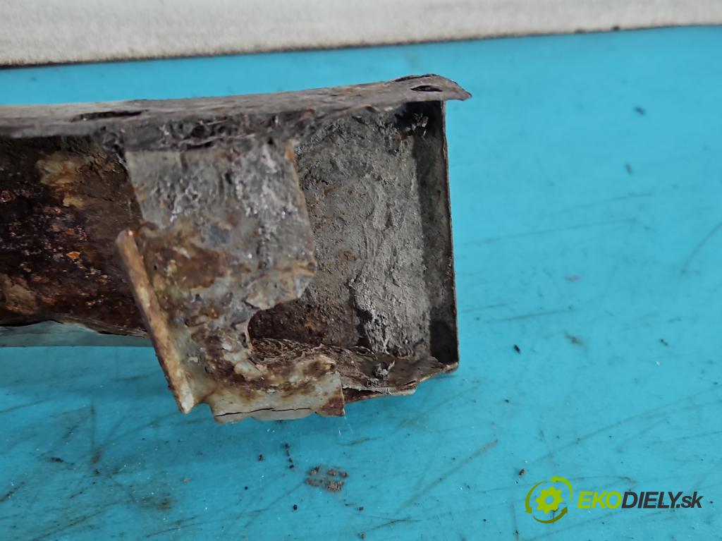 Fiat Scudo II 2006-2016 2.0 jtd 136hp manual 100 kW 1997 cm3 5- blatnik přední levý  (Levý přední blatník)