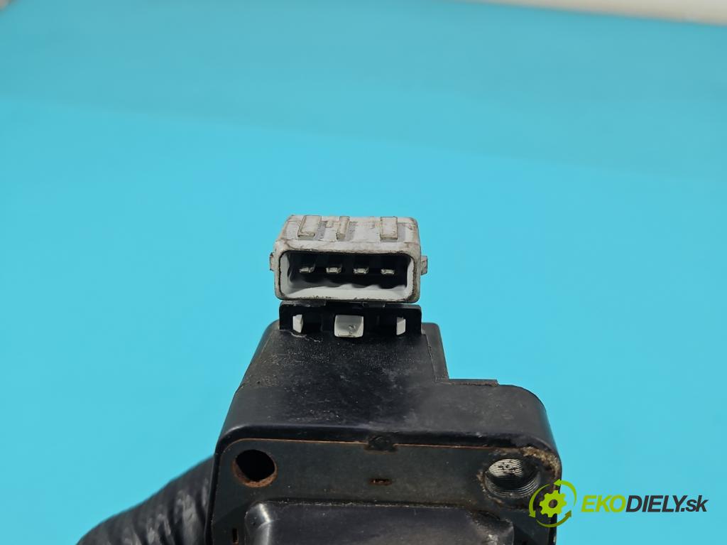 Peugeot 307 1.6 16V 109 HP manual 80 kW 1587 cm3 5- cievka zapaľovacia  (Zapaľovacia cievka)