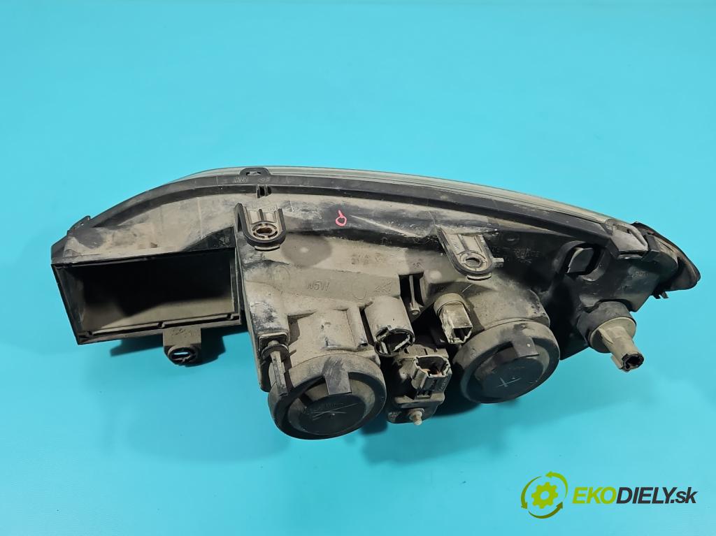 Nissan Primera P11 1996-2002 1.6 16V 99 HP manual 73 kW 1597 cm3 5- Reflektor: pravý  (Svetlo predné pravé)