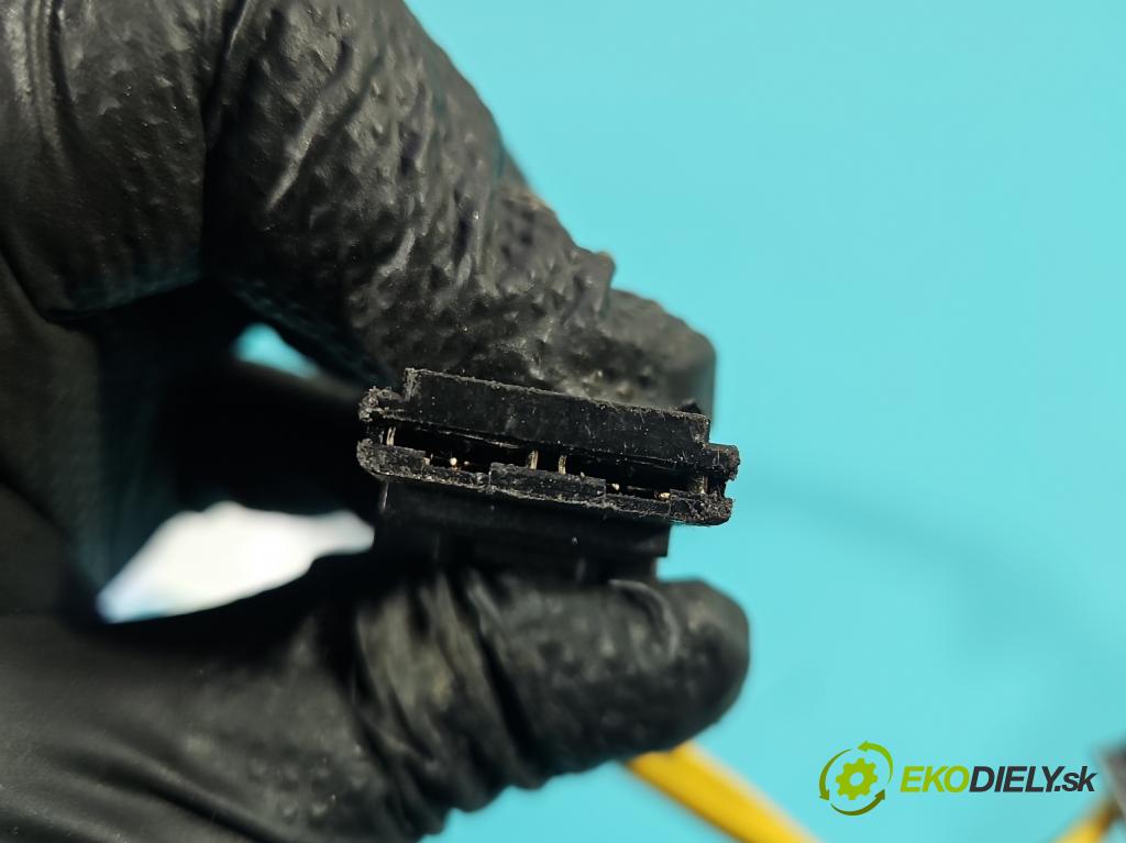 Renault Espace III 1997-2003 2.0 16V 140 HP manual 103 kW 1998 cm3 5- Spínačka (Spínacia skrinka)