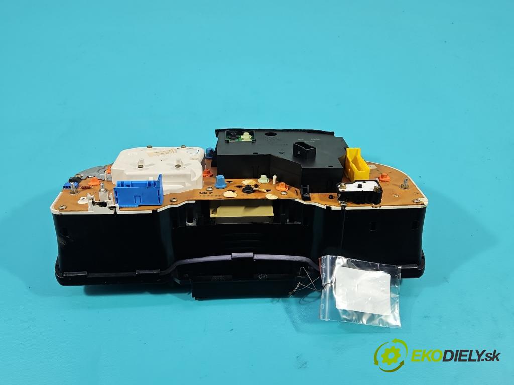 Audi 80 B4 1991-1994 2.0 90 HP manual 66 kW 1984 cm3 4- prístrojovka/ budíky 8A0919033CA (Prístrojová doska)