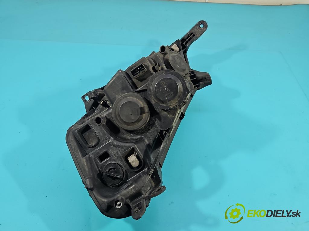 Fiat Scudo II 2006-2016 2.0 jtd 136 HP manual 100 kW 1997 cm3 5- Reflektor: pravý 89902604 (Svetlo predné pravé)