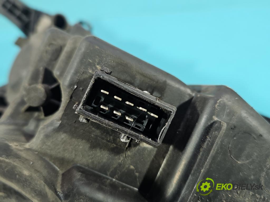 Fiat Scudo II 2006-2016 2.0 jtd 136hp manual 100 kW 1997 cm3 5- světlo levý  (Klika dveří ostatní)