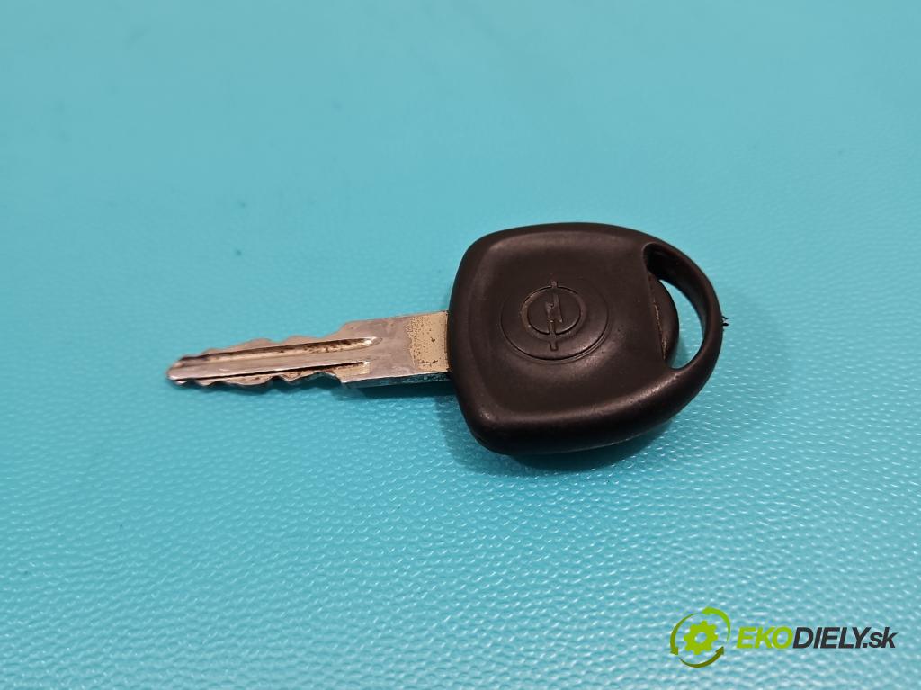 Opel Astra II 1998-2009 1.6 8V 84KM manual 62 kW 1598 cm3 5- riadiaca jednotka motora 12214860