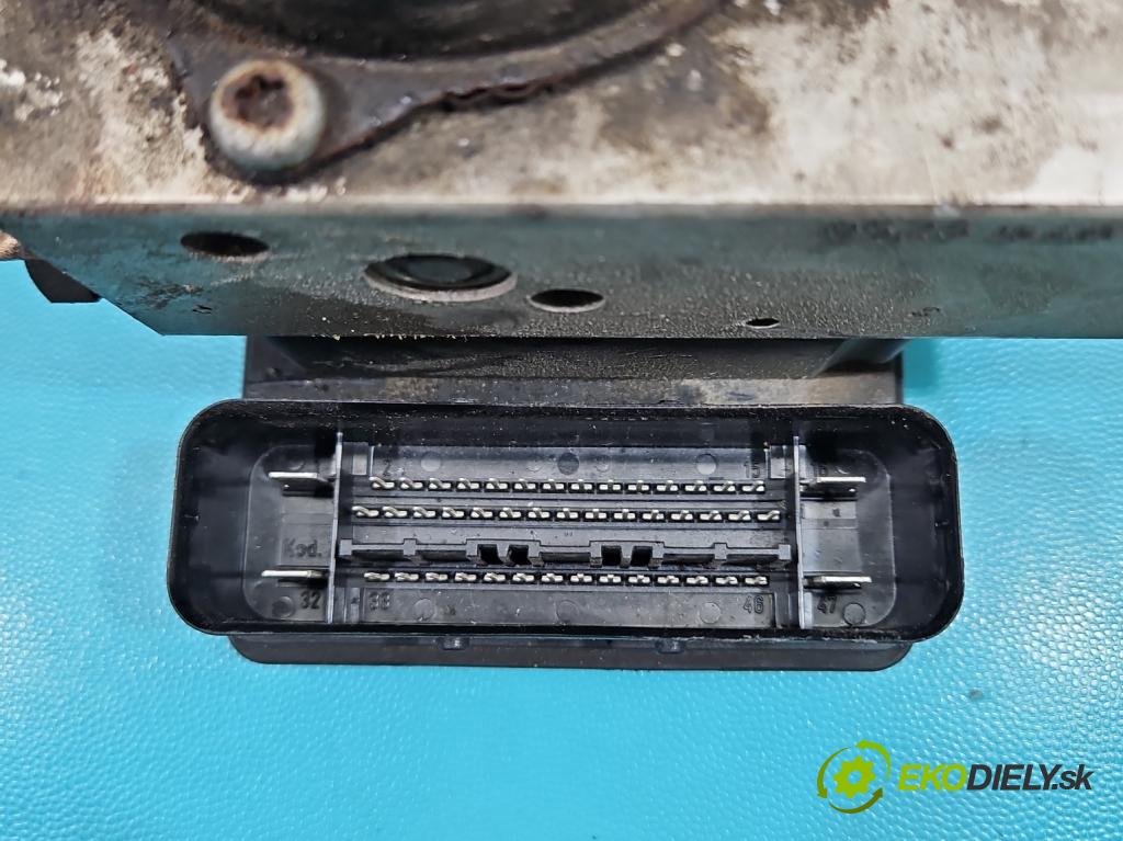 Volvo S60 I 2000-2010 2.4 20V 140 HP manual 103 kW 2435 cm3 4- čerpadlo abs P08619974 (Pumpa ABS)