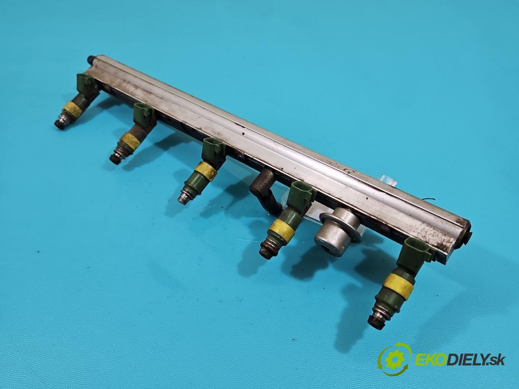 Volvo S60 I 2000-2010 2.4 20V 140 HP manual 103 kW 2435 cm3 4- vstrek 9470229 (Vstrekovač paliva)