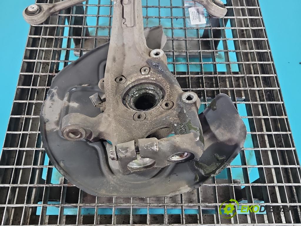 Audi A7 4G 2010-2018 4.0 V8 TFSI 420hp automatic 309 kW 3993 cm3 5- náboj pravé  (Náboj kola)