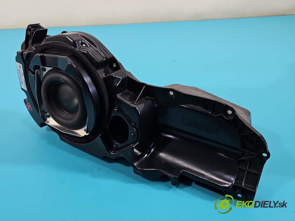 Audi A7 4G 2010-2018 4.0 V8 TFSI 420hp automatic 309 kW 3993 cm3 5- Mluvčí: 4G8035298A