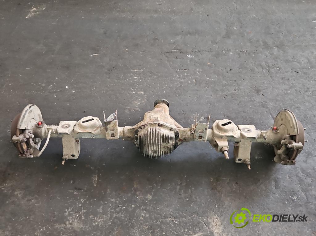 Ssangyong Rexton I 2001-2017 2.7 XDI 165 HP automatic 121 kW 2696 cm3 5- Most: zadní: