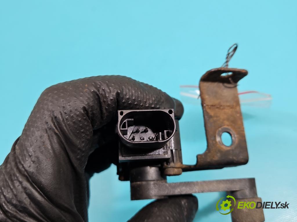 Land rover Discovery Sport 2014-2019 L550 2.0 Td 179KM automatic 132 kW 1999 cm3 5- snímač nastavenia xenon BJ32-3D026-AA (Snímač)