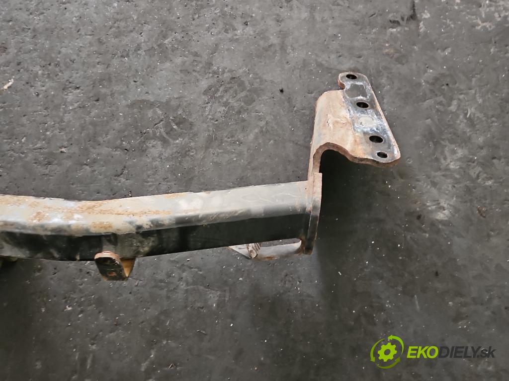 Land rover Discovery Sport 2014-2019 L550 2.0 Td 179KM automatic 132 kW 1999 cm3 5- oko tažné  (Tažné zařízení)