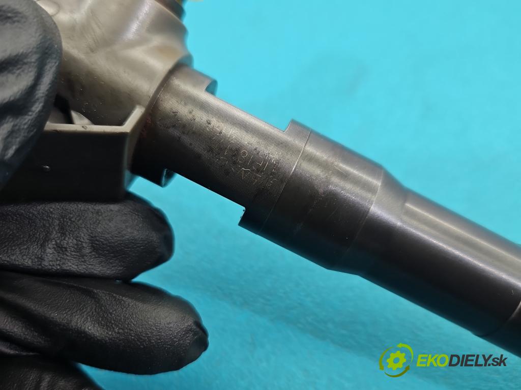 Mazda 6 III GJ 2012-2024 2.2d 150 HP manual 110 kW 2190 cm3 4- vstrek SH01-13H50 (Vstrekovač paliva)