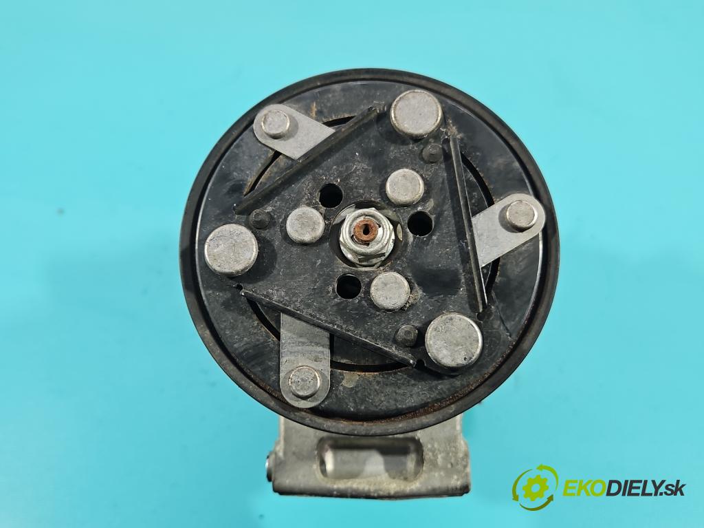 Seat Arona 2017- 1.0 TSI 110 HP manual 81 kW 999 cm3 5- Kompresor: klimatizácie 3Q0816803E (Kompresor klimatizácie)