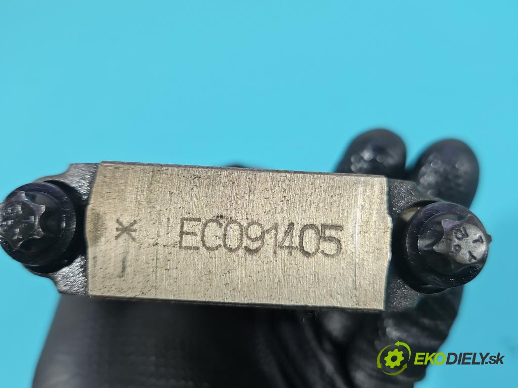 Ssangyong Rexton I 2001-2017 2.7 XDI 165 HP automatic 121 kW 2696 cm3 5- piest D27DT (Piest)