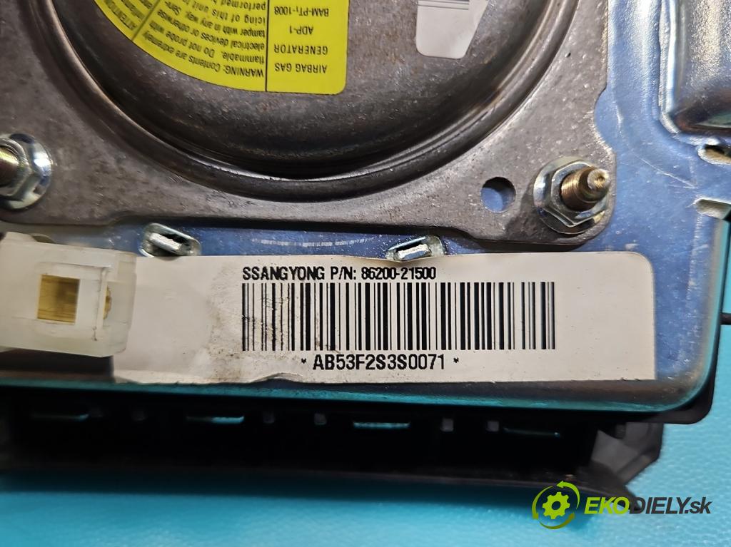 Ssangyong Rexton I 2001-2017 2.7 XDI 165 HP automatic 121 kW 2696 cm3 5- volant  (Volant)