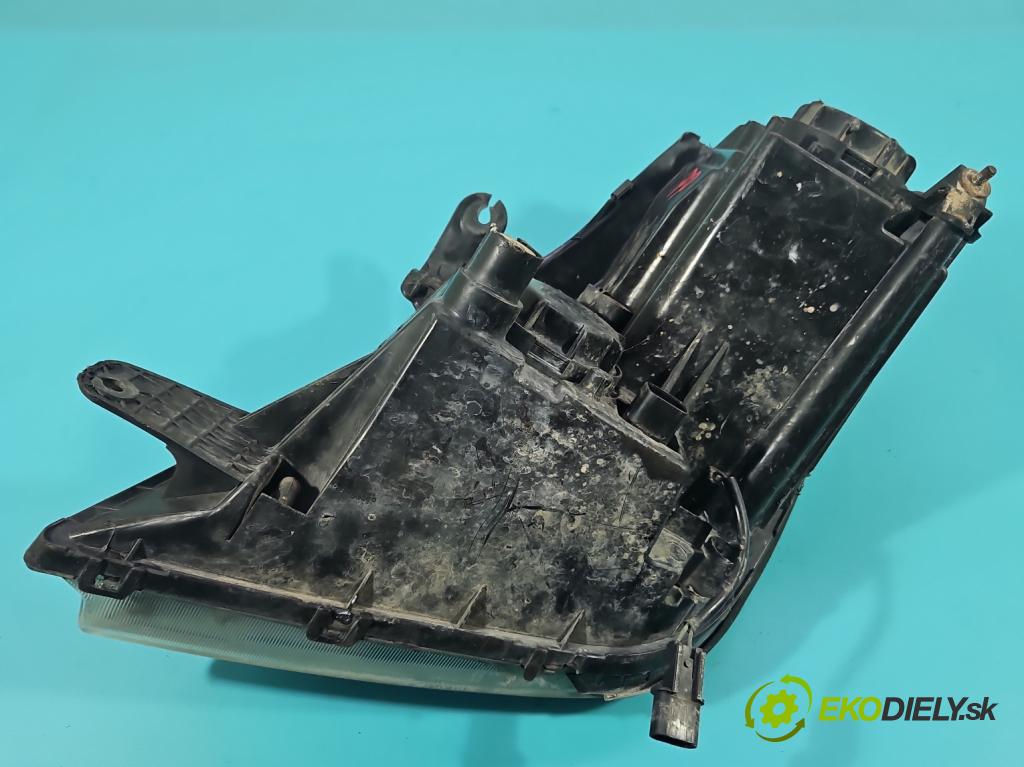 Ssangyong Rexton I 2001-2017 2.7 XDI 165 HP automatic 121 kW 2696 cm3 5- Reflektor: pravý  (Svetlo predné pravé)