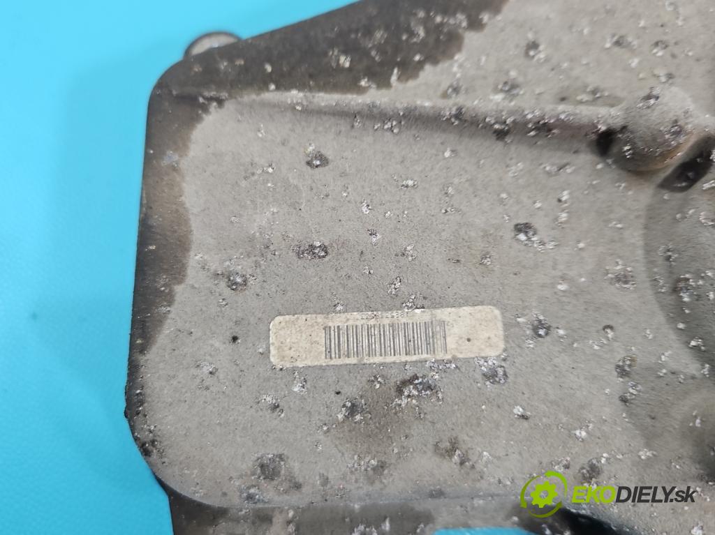 Dacia Sandero II 2012-2020 1.0 12V 73 HP manual 54 kW 999 cm3 5- obal načasovanie 135029068R (Kryt motora)