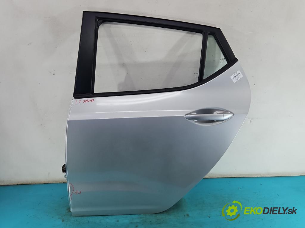 Hyundai I10 II 2013-2019 1.2 16V (G4LA) 87 hp manual 64 kW 1248 cm3 5- dveře zadní levé  (Klika dveří ostatní)