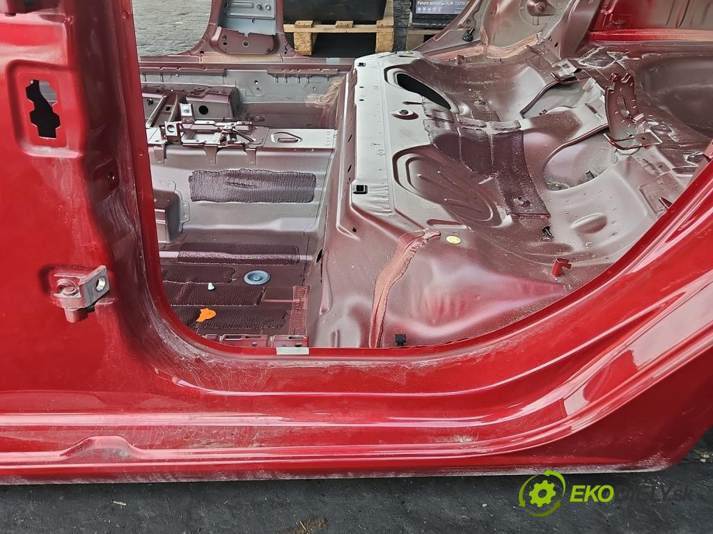 Seat Leon III 2012-2020 1.8 TSI 179KM automatic 132 kW 1798 cm3 5- práh levý  (Karoserie ostatní)