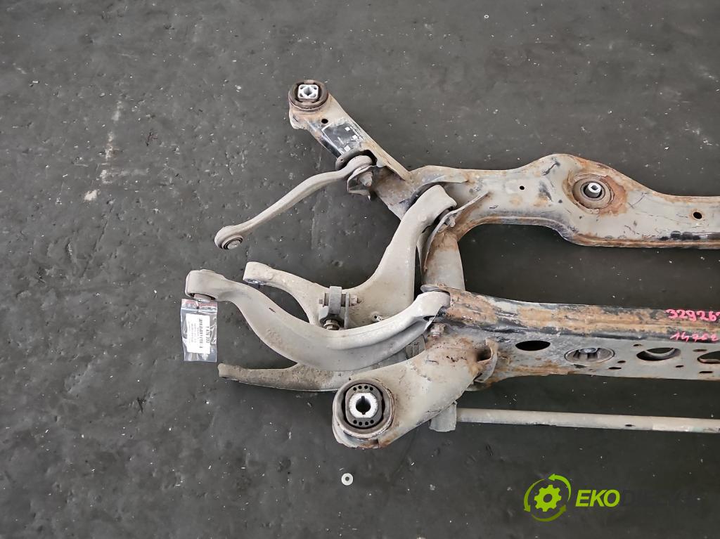 Audi A7 4G 2010-2018 4.0 V8 TFSI 420 hp automatic 309 kW 3993 cm3 5- zadna výstuha 4G0505235AD (Výstuha zadná)